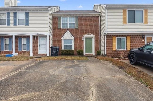 1301 Snowflake CIR, Virginia Beach — 2 bed Residential, 1,080 sqft