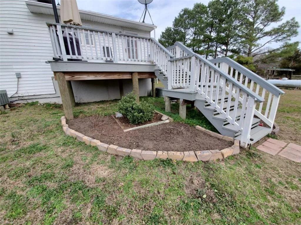 2614 Wright RD, SALUDA VA 23149 - Main photo
