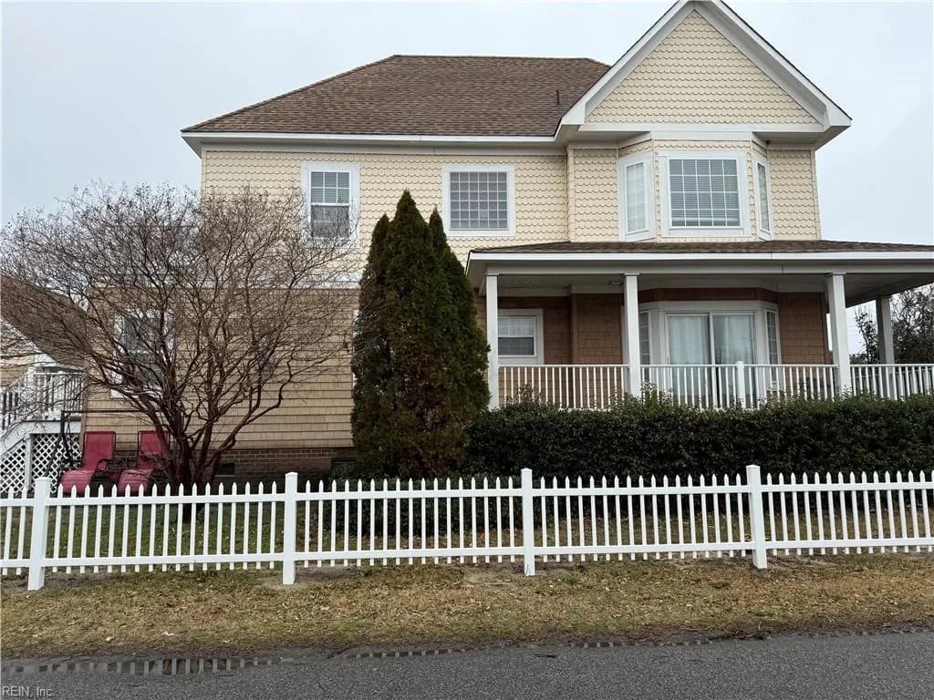 3647 E Ocean View AVE, NORFOLK VA 23518 - Photo 2