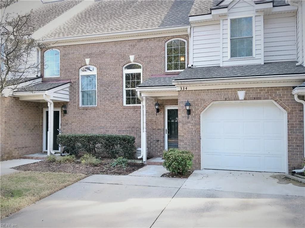 334 Hillside TER, NEWPORTNEWS VA 23602 - Photo 2
