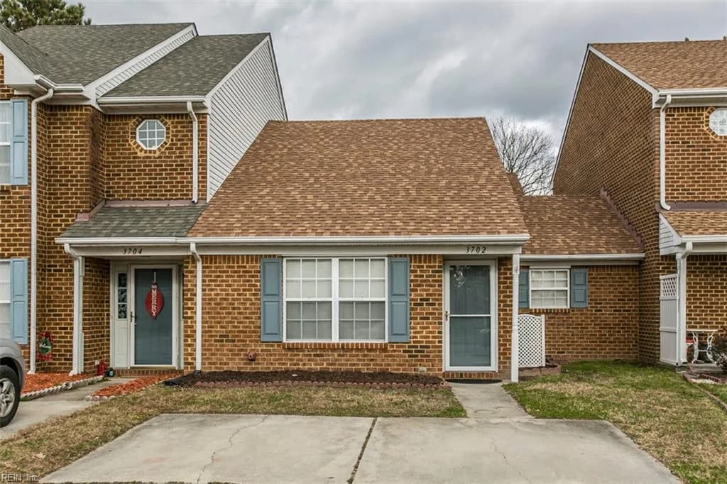 3702 White Chapel ARCH, CHESAPEAKE VA 23321 - Photo 2