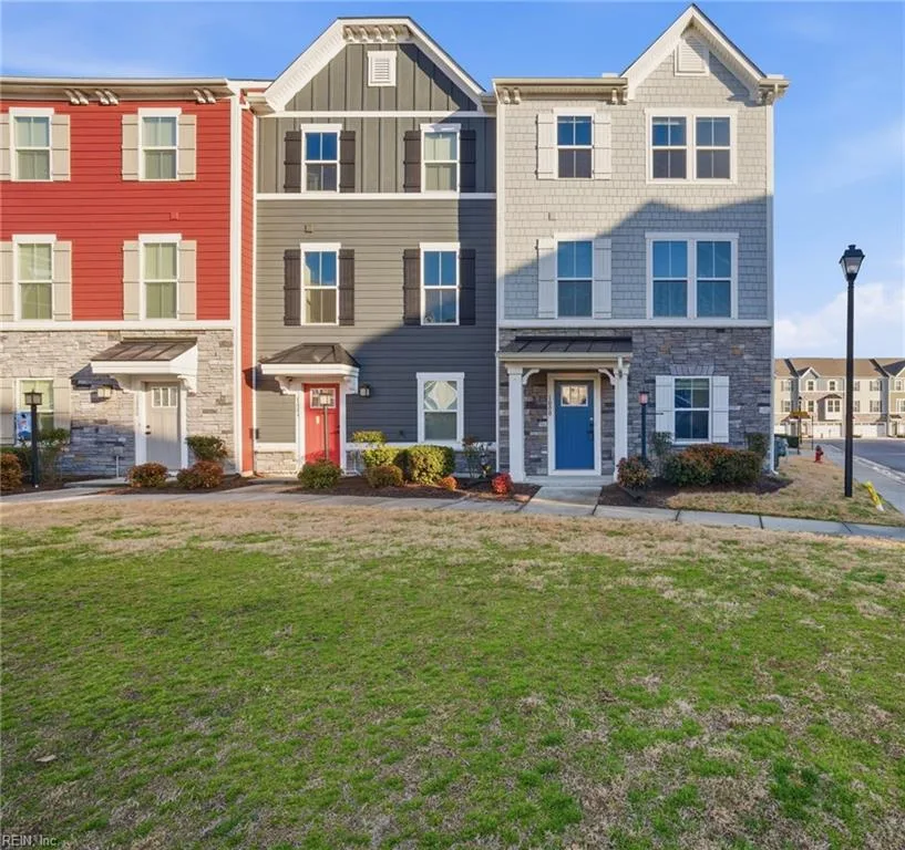 1000 Revenge WAY, Chesapeake — 3 bed Residential, 1,720 sqft