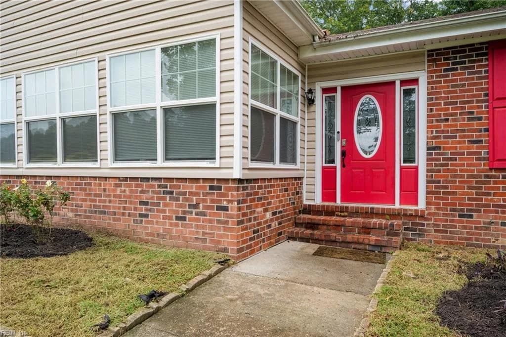 10100 Southampton RD, DISPUTANTA VA 23842 - Photo 4