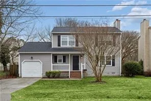 118 Groome RD, Newport News — 2 bed Residential, 1,400 sqft
