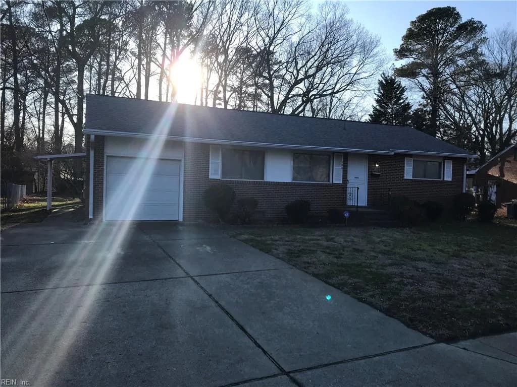 128 Fort Worth ST, HAMPTON VA 23669 - Main photo