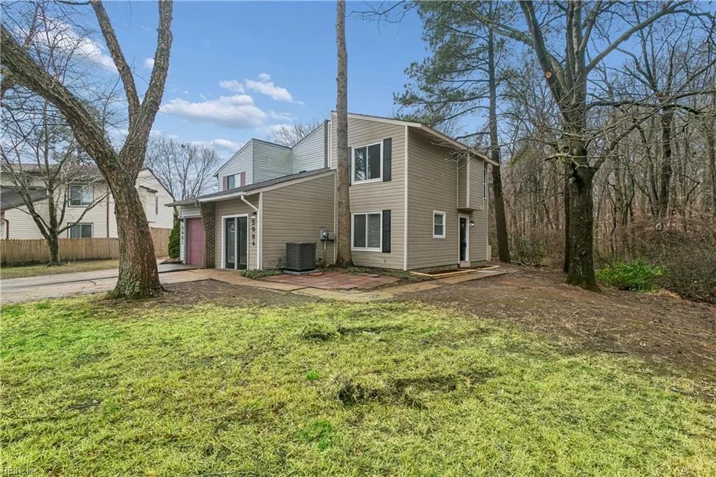 5984 Buckminister LN, Virginia Beach — 2 bed Residential, 1,215 sqft