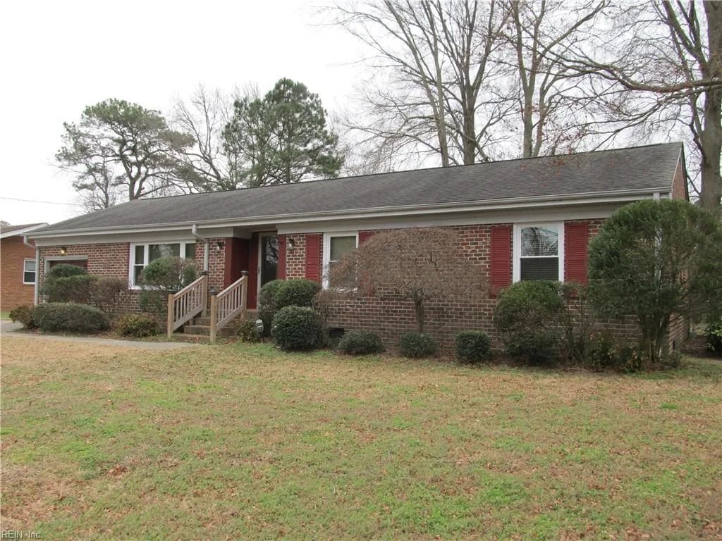 4513 Buckingham DR, PORTSMOUTH VA 23703 - Photo 3