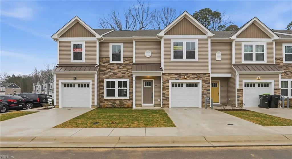 1009 Serene RD #101, Suffolk — 3 bed Residential, 1,408 sqft