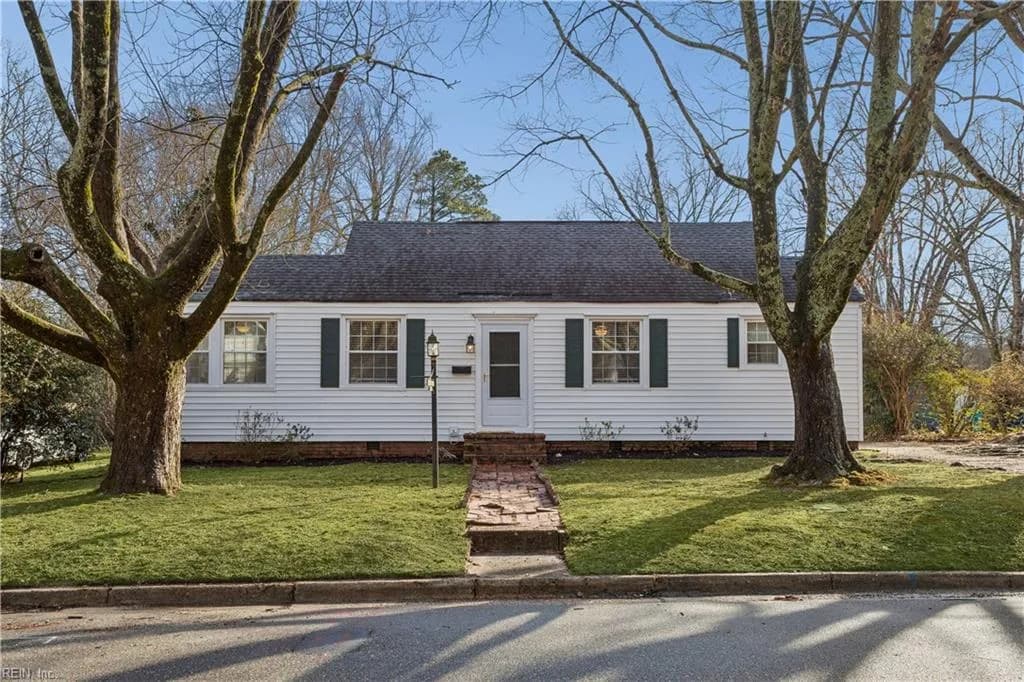 708 Monumental AVE, WILLIAMSBURG VA 23185 - Photo 5
