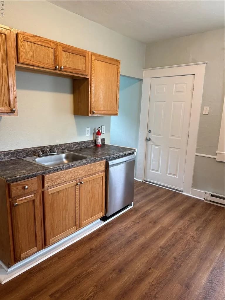 904 Pollard ST, NORFOLK VA 23504 - Photo 5