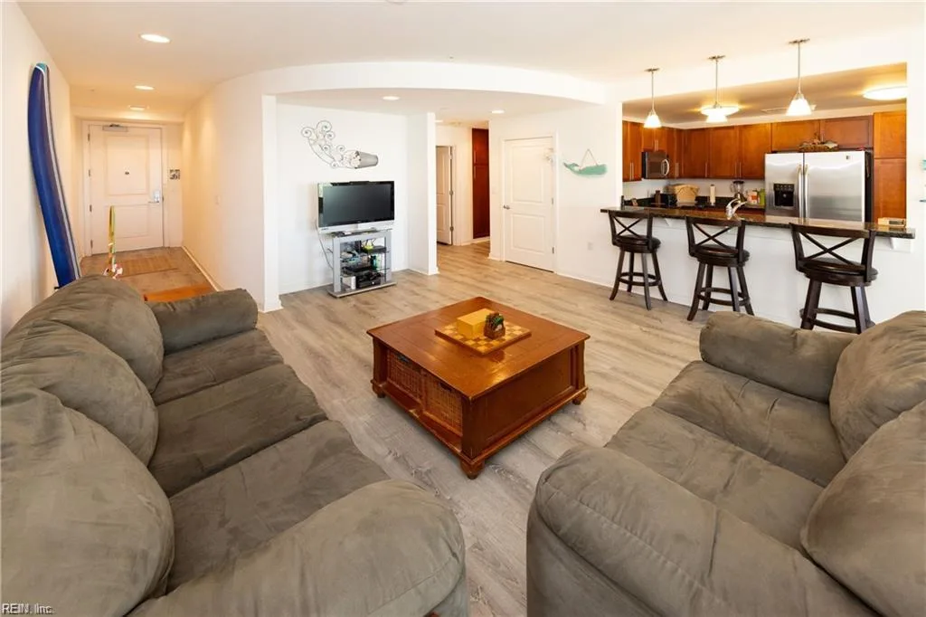 3700 Sandpiper RD #218A, VIRGINIABEACH VA 23456 - Photo 3