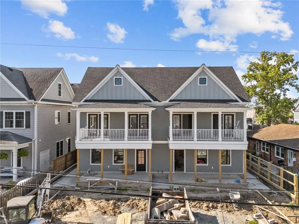 511 20th 1/2 ST, Virginia Beach — 3 bed Residential, 2,100 sqft