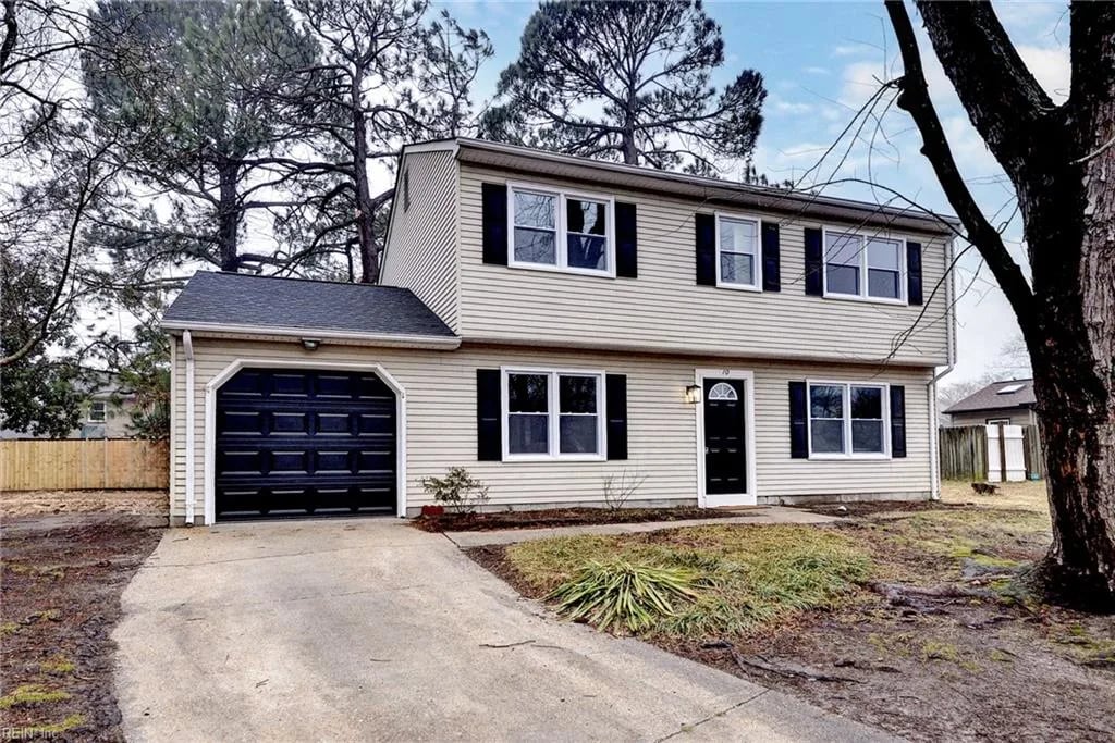 10 Ridgemont CIR, Hampton — 4 bed Residential, 1,650 sqft