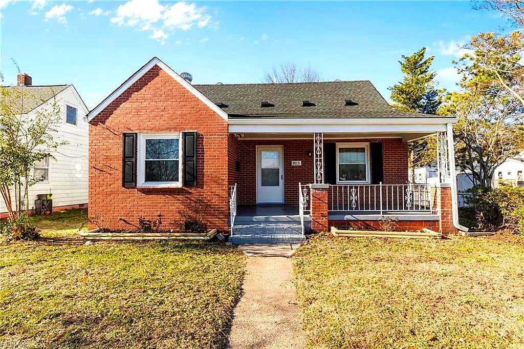 3015 Wickham AVE, NEWPORT NEWS VA 23607 - Main photo