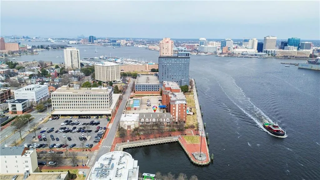 475 Water ST #212, Portsmouth — 3 bed Residential, 2,000 sqft