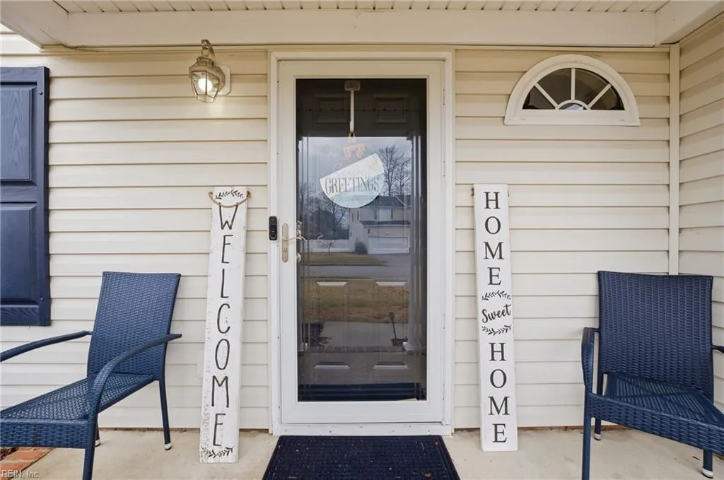16 Gallaer CT, HAMPTON VA 23666 - Photo 5