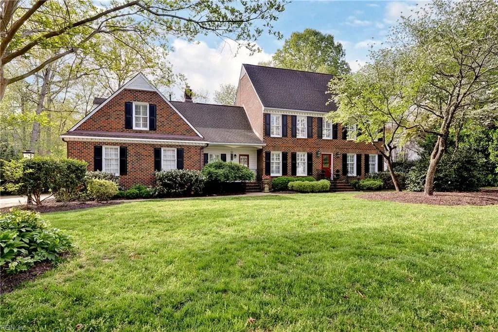 203 Par DR, WILLIAMSBURG VA 23188