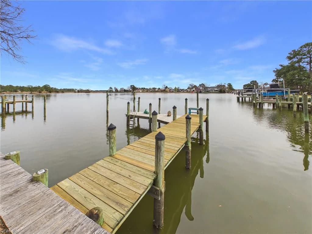 6 Canal DR, POQUOSON VA 23662 - Photo 4