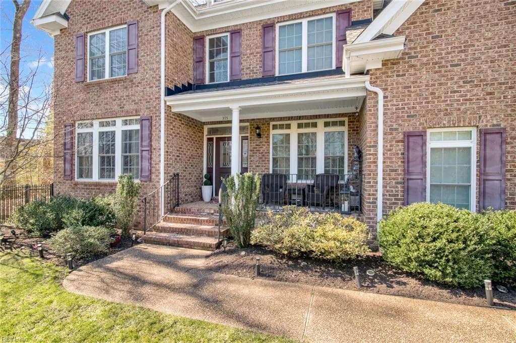 305 Chaptico RN, YORKTOWN VA 23693 - Photo 5