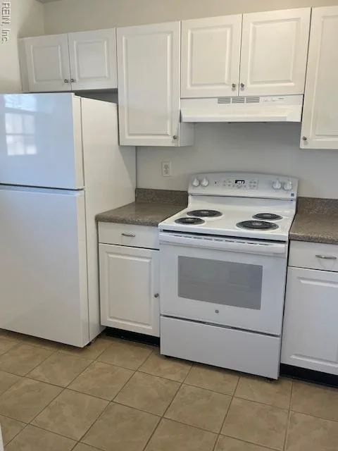 418 Big Leaf CT, VIRGINIABEACH VA 23454 - Main photo