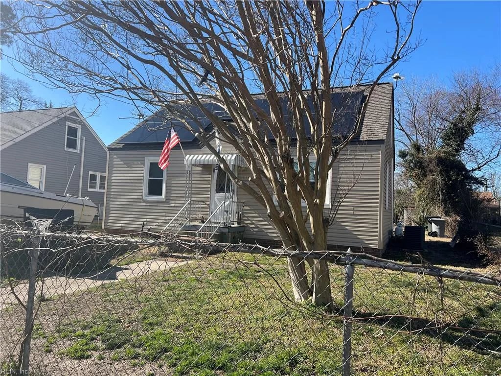 1135 Jasmine ST, HAMPTON VA 23663