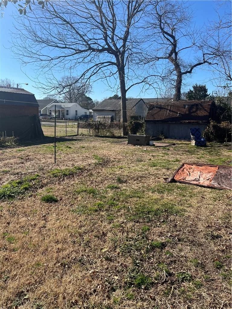 1135 Jasmine ST, HAMPTON VA 23663 - Photo 5