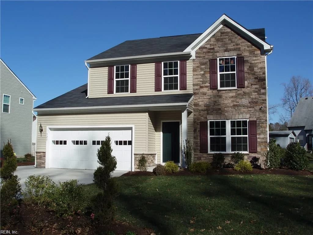 323 Michael Selby DR, HAMPTON VA 23666 - Photo 2