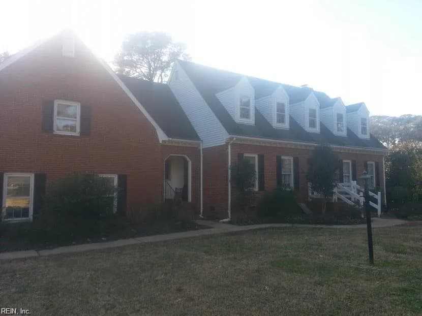 5135 Lake Shores RD, VIRGINIABEACH VA 23455 - Main photo