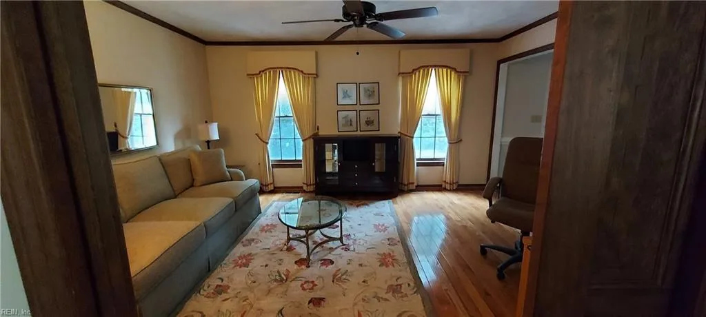 5135 Lake Shores RD, VIRGINIABEACH VA 23455 - Photo 5