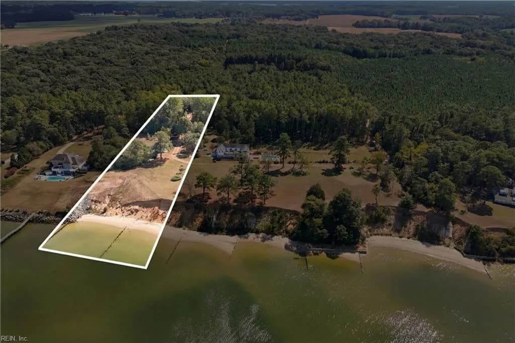 2.5ac Felton RD, DELTAVILLE VA 23043 - Photo 2