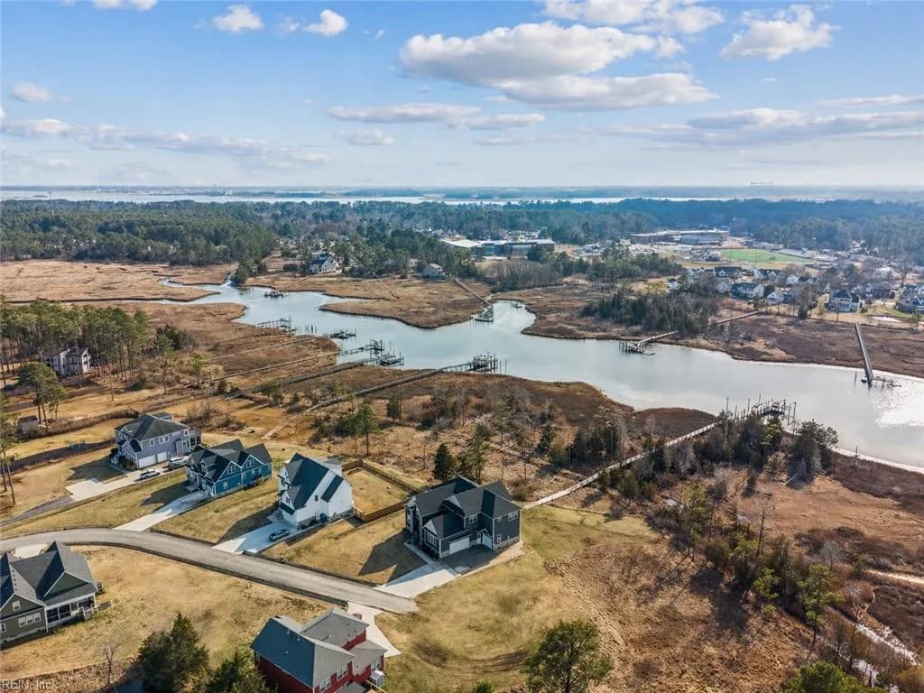 5 Dove Point TRL, POQUOSON VA 23662 - Photo 3
