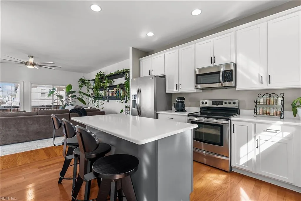 414 22 1/2 ST, Virginia Beach — 3 bed Residential, 1,532 sqft