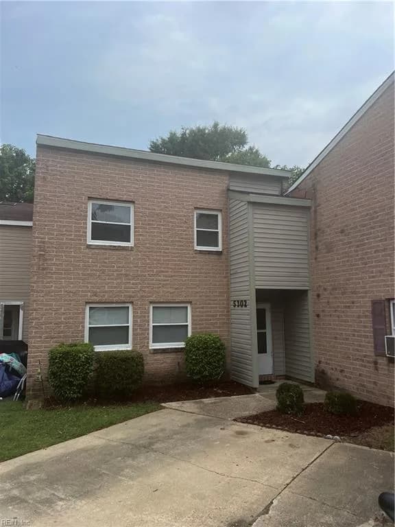 5302 Leicester CT, VIRGINIABEACH VA 23462 - Main photo
