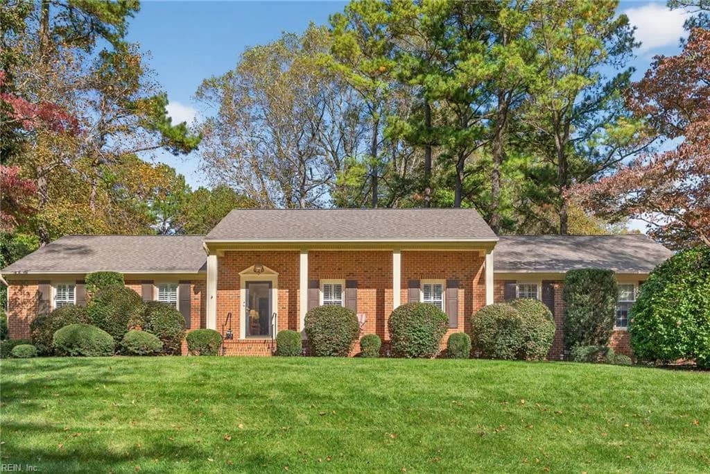 100 Holdsworth RD, WILLIAMSBURG VA 23185 - Photo 2