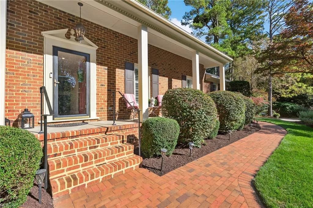 100 Holdsworth RD, WILLIAMSBURG VA 23185 - Photo 5