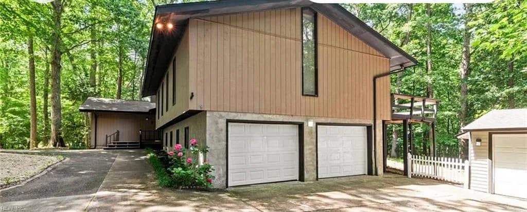 304 Hempstead RD, WILLIAMSBURG VA 23188 - Photo 3