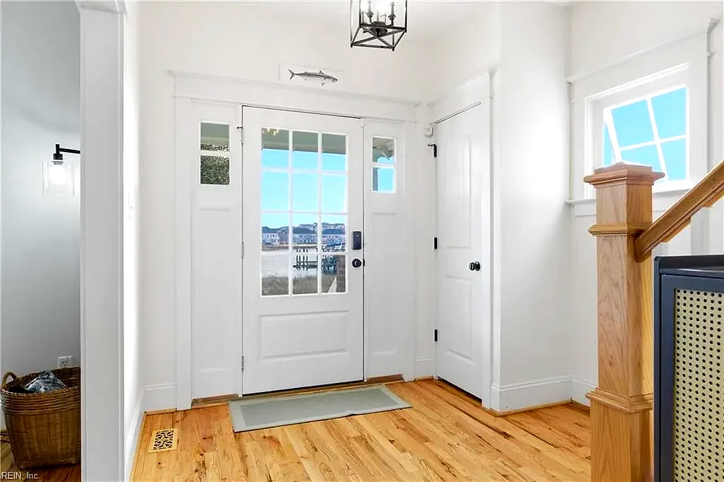4206 Pretty Lake AVE #B, NORFOLK VA 23518 - Photo 4