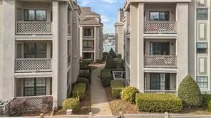 407 Harbour PT #204, VIRGINIABEACH VA 23451 - Photo 2