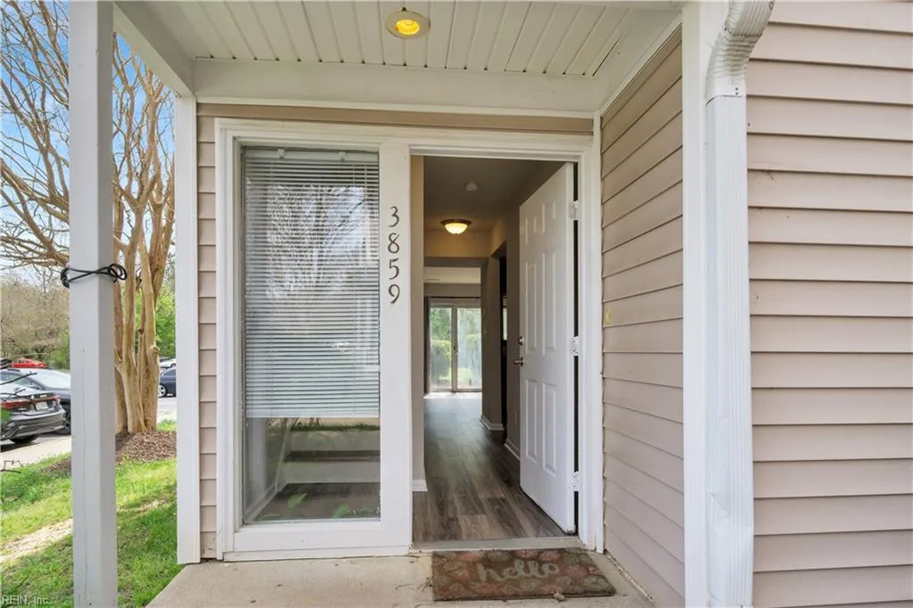 3859 Staffordshire LN, WILLIAMSBURG VA 23188 - Main photo