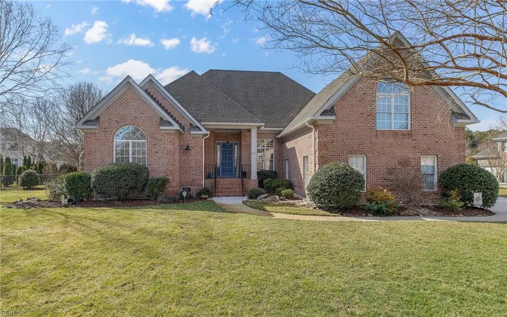 1632 Falls Brook RN, Chesapeake — 5 bed Residential, 3,646 sqft