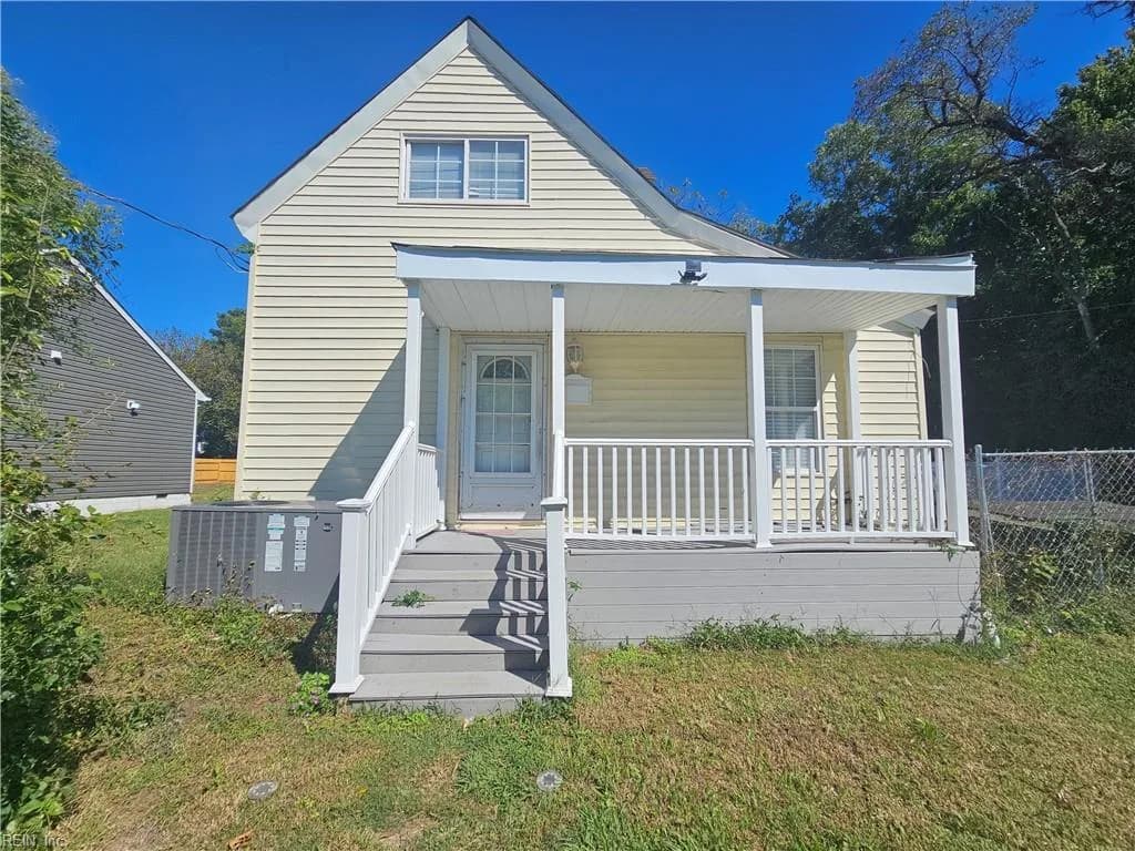 226 Maple AVE, NEWPORTNEWS VA 23607 - Photo 2