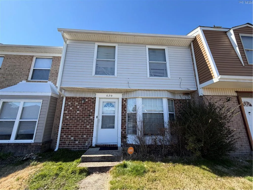 629 Counselor SQ, Virginia Beach — 3 bed Residential, 1,326 sqft