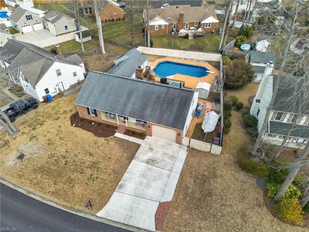 929 Brandermill DR, Chesapeake — 4 bed Residential, 2,203 sqft