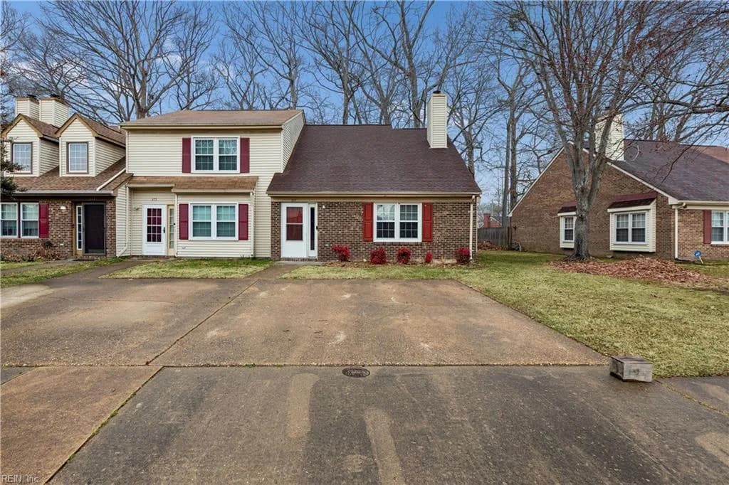 377 Kinsmen WAY, HAMPTON VA 23666 - Main photo