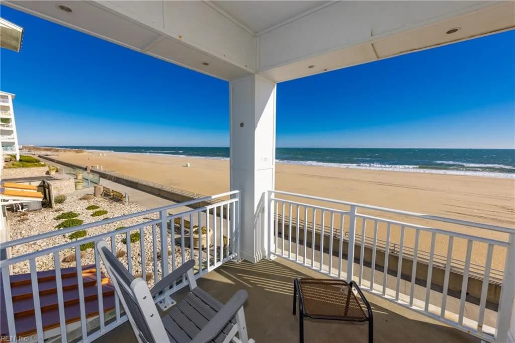 3738 Sandpiper RD #B106, VIRGINIABEACH VA 23456 - Main photo
