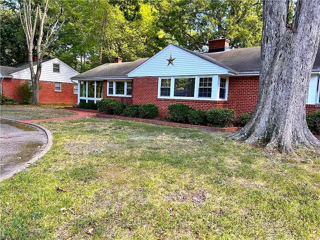 133 Nelson DR, NEWPORT NEWS VA 23601 - Photo 2