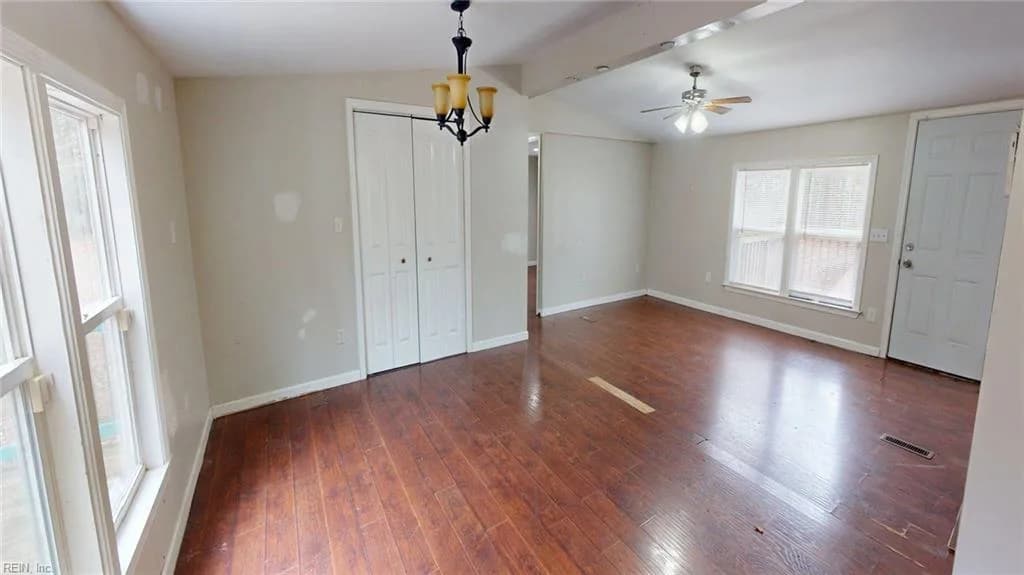 9909 Friendship RD, NORTH VA 23128 - Photo 3
