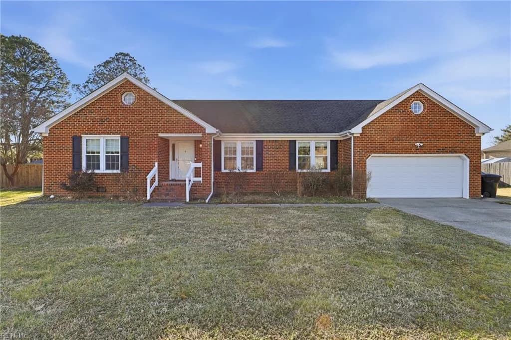 949 Lindsley DR, VIRGINIABEACH VA 23454 - Photo 4