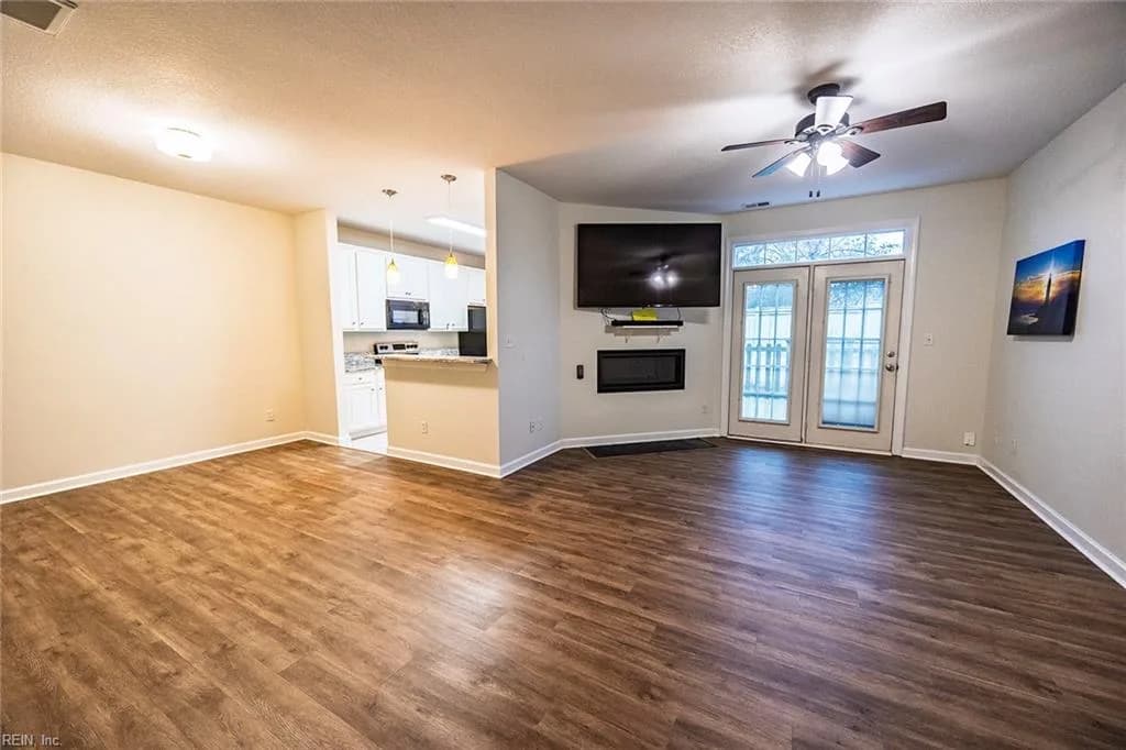 320 Swain Hill CT, VIRGINIABEACH VA 23452 - Photo 3