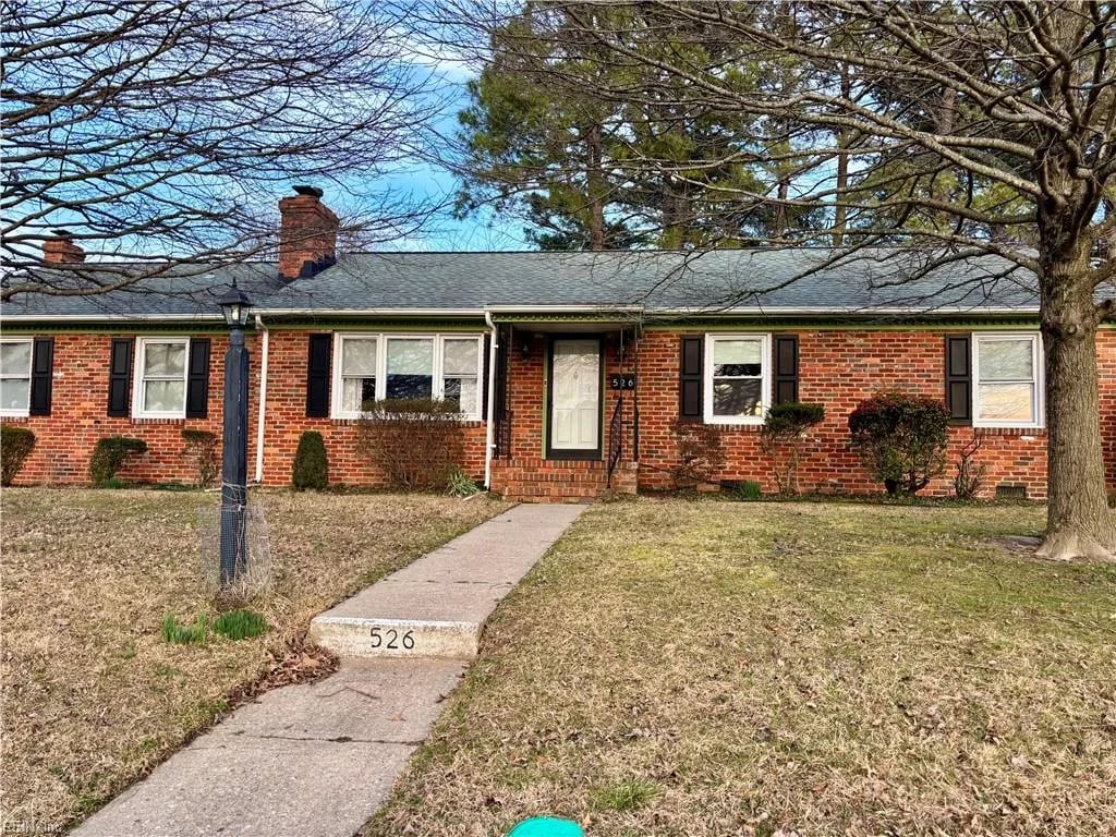 526 Spinnaker RD, Newport News — 3 bed Residential, 1,800 sqft